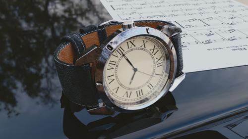 Men Watch