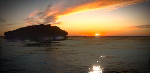 -Distant Island-